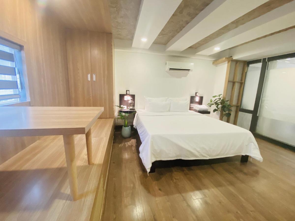 Gemini Saigon Boutique